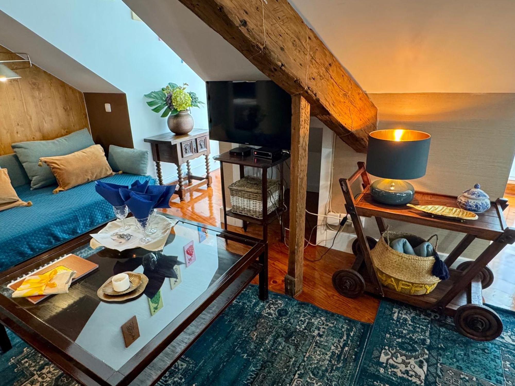 Studios With Mezzanine Rua Da Moeda Лиссабон Экстерьер фото